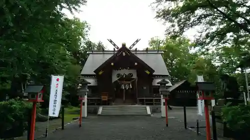 比布神社の本殿