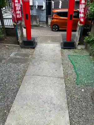 王森稲荷神社の{uncategorized: "未分類", other: "その他", undefined: "問題あり", building: "その他建物", grave: "お墓", sacred_gate: "鳥居", guardian: "狛犬", statue: "像", buddha: "仏像", history: "歴史", nature: "自然", garden: "庭園", animal: "動物", pagoda: "塔", temizu: "手水舎", mountain_gate: "山門・神門", sanctuary: "本殿・本堂", subordinate: "末社・摂社", art: "芸術", scenery: "景色", jizo: "地蔵", ema: "絵馬", goshuin: "御朱印", omikuji: "おみくじ", items: "授与品その他", amulet: "お守り", goshuincho: "御朱印帳", eats: "食事", festival: "お祭り", votive_dance: "神楽", shichigosan: "七五三参", wedding: "結婚式", experience: "体験その他", initially: "初詣", around: "周辺", anti_infection: "感染症対策"}