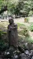 石雲寺の像