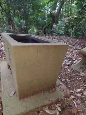 石楯尾神社の手水舎