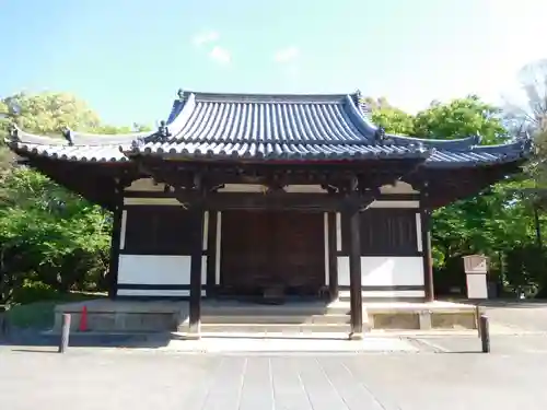 東大寺の本殿・本堂