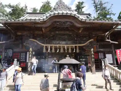 高尾山薬王院の本殿・本堂