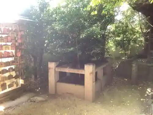 萱津神社の庭園