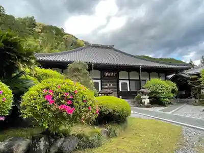 智満寺の本殿・本堂