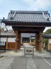 善明寺の山門