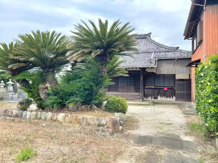 盛源寺の本殿・本堂