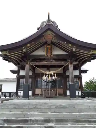 追分八幡神社の本殿