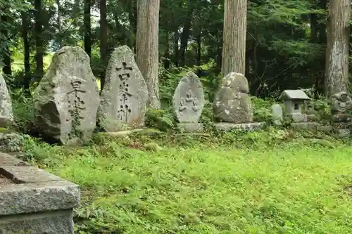 新浪神社のその他建物