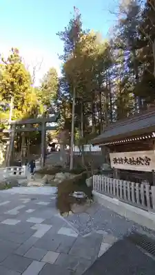 諏訪大社下社秋宮(長野県)