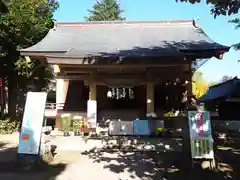 諏訪神社の本殿