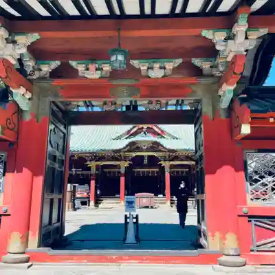 根津神社の山門・神門