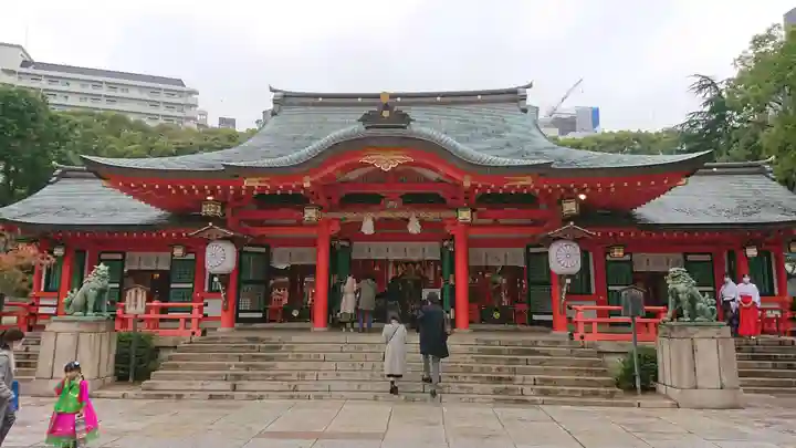 生田神社の本殿・本堂