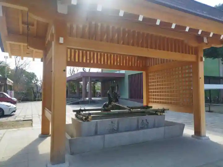 難波大社 生國魂神社の手水舎