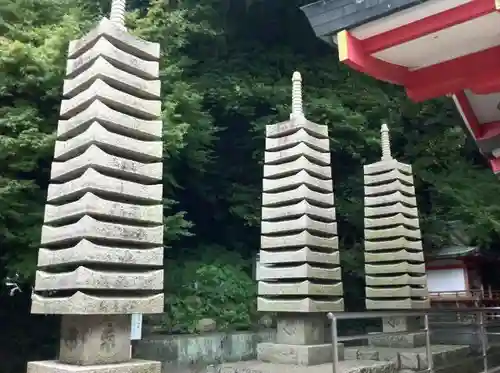 赤間神宮の塔