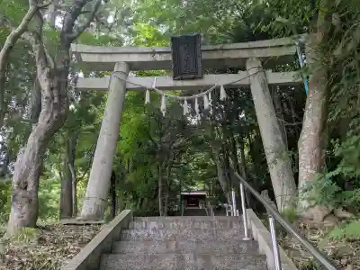 虎御前神社の{uncategorized: "未分類", other: "その他", undefined: "問題あり", building: "その他建物", grave: "お墓", sacred_gate: "鳥居", guardian: "狛犬", statue: "像", buddha: "仏像", history: "歴史", nature: "自然", garden: "庭園", animal: "動物", pagoda: "塔", temizu: "手水舎", mountain_gate: "山門・神門", sanctuary: "本殿・本堂", subordinate: "末社・摂社", art: "芸術", scenery: "景色", jizo: "地蔵", ema: "絵馬", goshuin: "御朱印", omikuji: "おみくじ", items: "授与品その他", amulet: "お守り", goshuincho: "御朱印帳", eats: "食事", festival: "お祭り", votive_dance: "神楽", shichigosan: "七五三参", wedding: "結婚式", experience: "体験その他", initially: "初詣", around: "周辺", anti_infection: "感染症対策"}