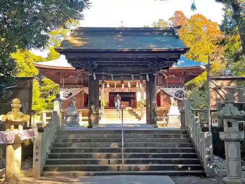 府八幡宮の山門