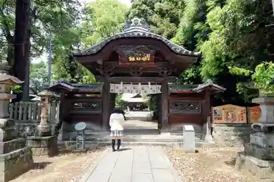 朝日森天満宮の山門・神門