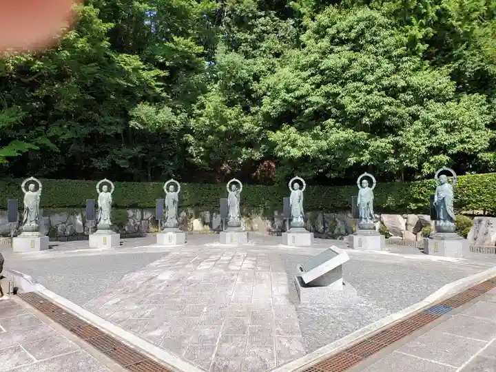 花山院菩提寺の地蔵