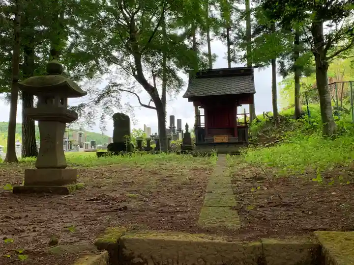 與楽寺の本殿・本堂