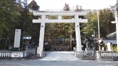 諏訪大社の鳥居