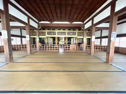 雲龍山 本證寺の本殿・本堂