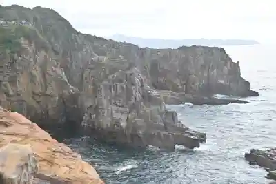 牟婁大辯才天の{uncategorized: "未分類", other: "その他", undefined: "問題あり", building: "その他建物", grave: "お墓", sacred_gate: "鳥居", guardian: "狛犬", statue: "像", buddha: "仏像", history: "歴史", nature: "自然", garden: "庭園", animal: "動物", pagoda: "塔", temizu: "手水舎", mountain_gate: "山門・神門", sanctuary: "本殿・本堂", subordinate: "末社・摂社", art: "芸術", scenery: "景色", jizo: "地蔵", ema: "絵馬", goshuin: "御朱印", omikuji: "おみくじ", items: "授与品その他", amulet: "お守り", goshuincho: "御朱印帳", eats: "食事", festival: "お祭り", votive_dance: "神楽", shichigosan: "七五三参", wedding: "結婚式", experience: "体験その他", initially: "初詣", around: "周辺", anti_infection: "感染症対策"}