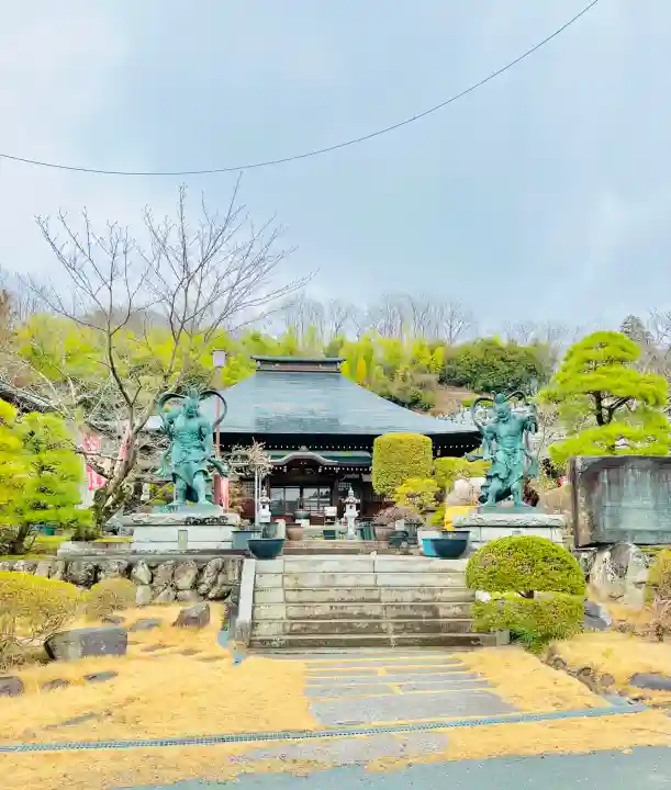 光明寺の{uncategorized: "未分類", other: "その他", undefined: "問題あり", building: "その他建物", grave: "お墓", sacred_gate: "鳥居", guardian: "狛犬", statue: "像", buddha: "仏像", history: "歴史", nature: "自然", garden: "庭園", animal: "動物", pagoda: "塔", temizu: "手水舎", mountain_gate: "山門・神門", sanctuary: "本殿・本堂", subordinate: "末社・摂社", art: "芸術", scenery: "景色", jizo: "地蔵", ema: "絵馬", goshuin: "御朱印", omikuji: "おみくじ", items: "授与品その他", amulet: "お守り", goshuincho: "御朱印帳", eats: "食事", festival: "お祭り", votive_dance: "神楽", shichigosan: "七五三参", wedding: "結婚式", experience: "体験その他", initially: "初詣", around: "周辺", anti_infection: "感染症対策"}