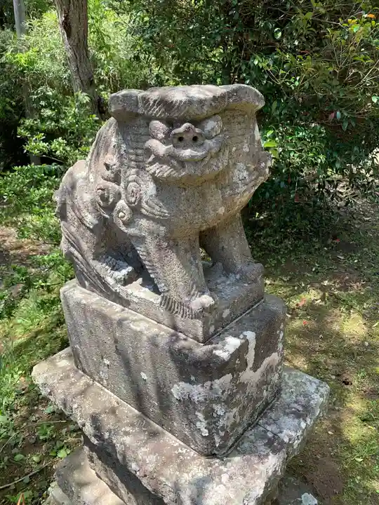 熊野神社の狛犬