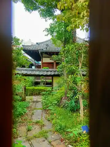 威徳院の本殿・本堂