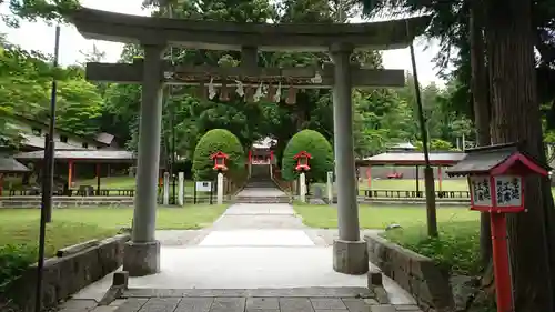 遠野郷八幡宮の鳥居