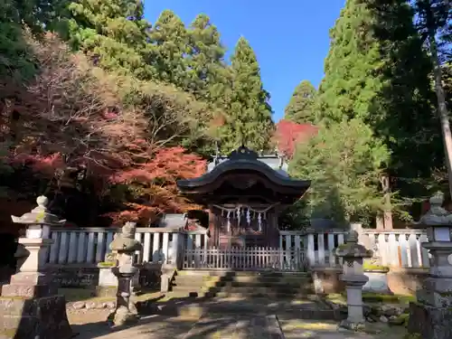 岡太神社の本殿・本堂