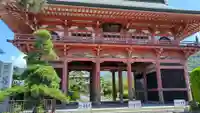 甲斐善光寺の山門・神門