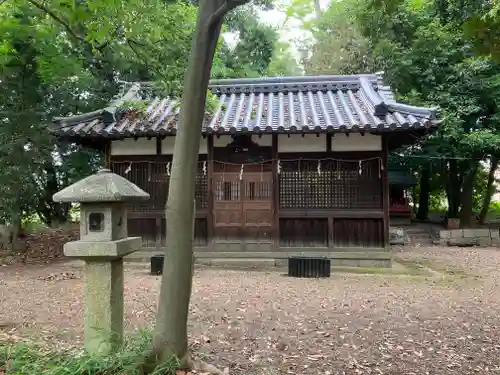 十二社神社の本殿