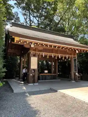 寒川神社の手水舎