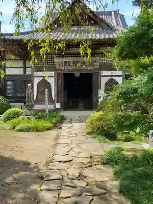 菊水寺の本殿・本堂