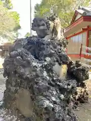 前原御嶽神社の狛犬