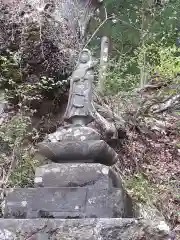 高松寺跡の像