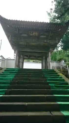 竜献寺の山門・神門