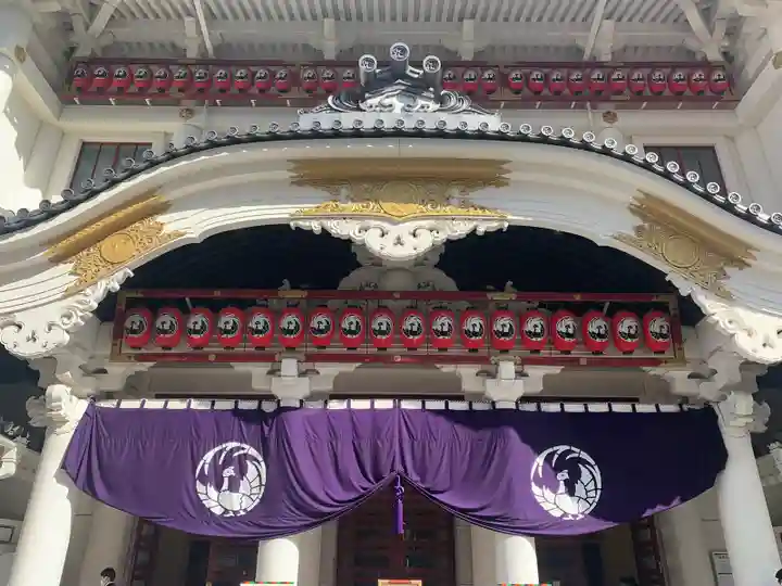 歌舞伎稲荷神社の周辺