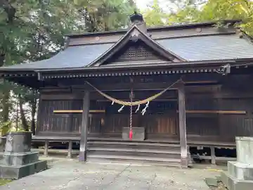吉田八幡宮の本殿・本堂