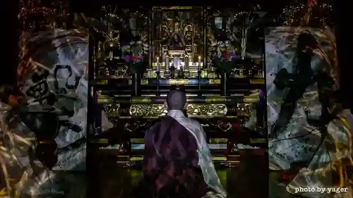 蓮久寺の本殿・本堂