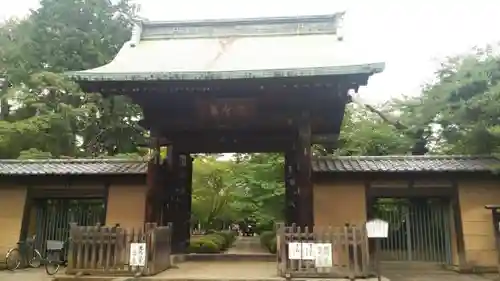 豪徳寺の山門・神門