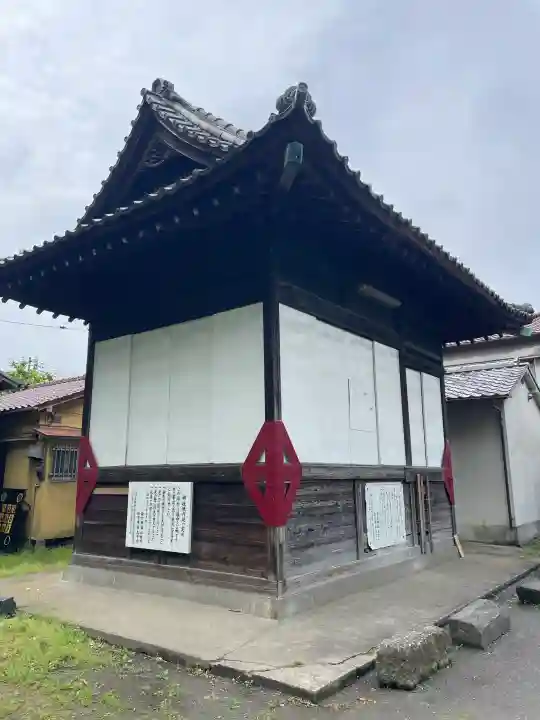 船方神社の{uncategorized: "未分類", other: "その他", undefined: "問題あり", building: "その他建物", grave: "お墓", sacred_gate: "鳥居", guardian: "狛犬", statue: "像", buddha: "仏像", history: "歴史", nature: "自然", garden: "庭園", animal: "動物", pagoda: "塔", temizu: "手水舎", mountain_gate: "山門・神門", sanctuary: "本殿・本堂", subordinate: "末社・摂社", art: "芸術", scenery: "景色", jizo: "地蔵", ema: "絵馬", goshuin: "御朱印", omikuji: "おみくじ", items: "授与品その他", amulet: "お守り", goshuincho: "御朱印帳", eats: "食事", festival: "お祭り", votive_dance: "神楽", shichigosan: "七五三参", wedding: "結婚式", experience: "体験その他", initially: "初詣", around: "周辺", anti_infection: "感染症対策"}