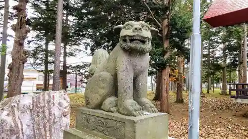 豊栄神社の狛犬