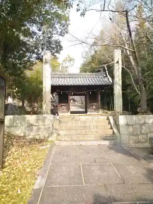 神前神社の山門・神門