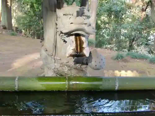 阿夫利神社の手水舎