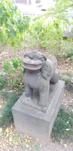 越谷香取神社の狛犬