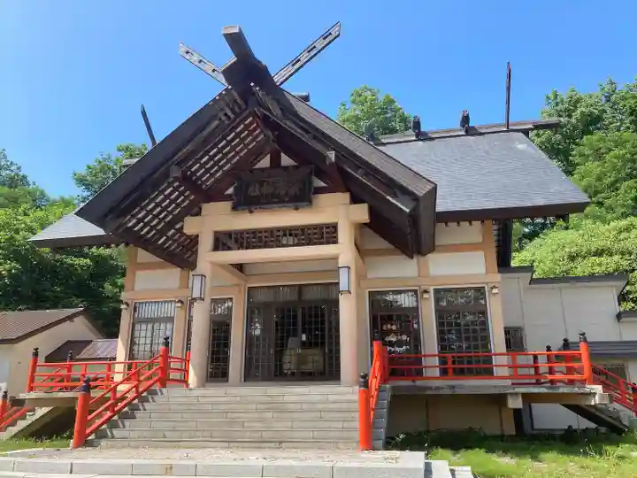 余市神社の本殿・本堂