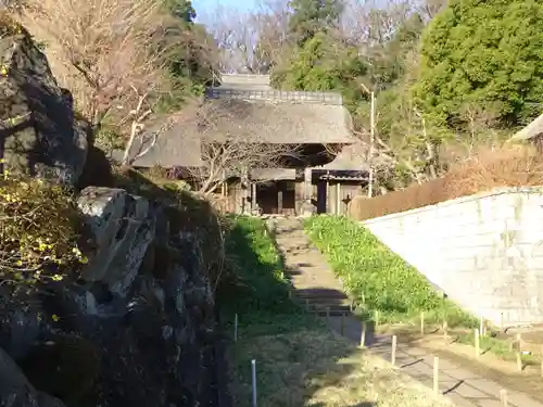 横浜　西方寺の山門・神門
