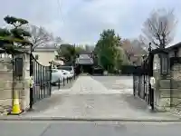 臨江寺の{uncategorized: "未分類", other: "その他", undefined: "問題あり", building: "その他建物", grave: "お墓", sacred_gate: "鳥居", guardian: "狛犬", statue: "像", buddha: "仏像", history: "歴史", nature: "自然", garden: "庭園", animal: "動物", pagoda: "塔", temizu: "手水舎", mountain_gate: "山門・神門", sanctuary: "本殿・本堂", subordinate: "末社・摂社", art: "芸術", scenery: "景色", jizo: "地蔵", ema: "絵馬", goshuin: "御朱印", omikuji: "おみくじ", items: "授与品その他", amulet: "お守り", goshuincho: "御朱印帳", eats: "食事", festival: "お祭り", votive_dance: "神楽", shichigosan: "七五三参", wedding: "結婚式", experience: "体験その他", initially: "初詣", around: "周辺", anti_infection: "感染症対策"}